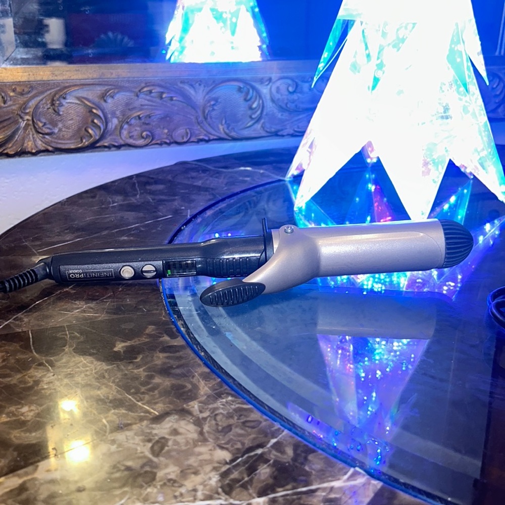 Conair Infiniti pro large barrel curling iron